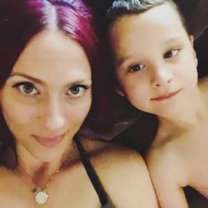 Meet your Posher, Shawna